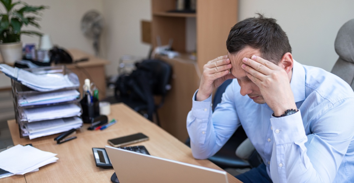 worried adviser
