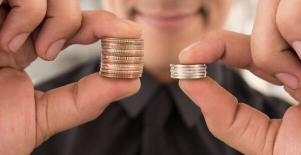 Large versus small coin piles